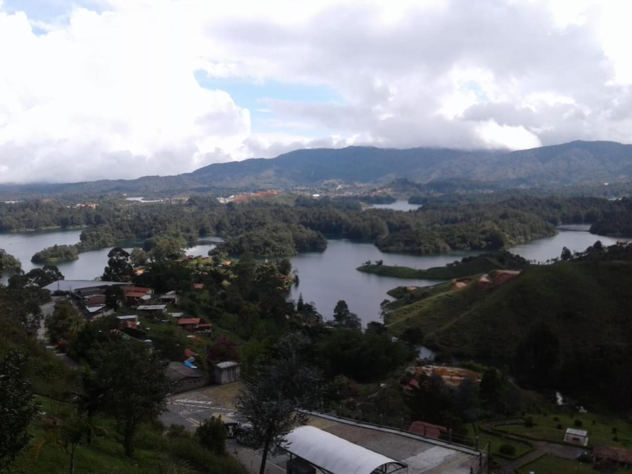 Balcones De La Casona Hotel Guatapé Eksteriør billede